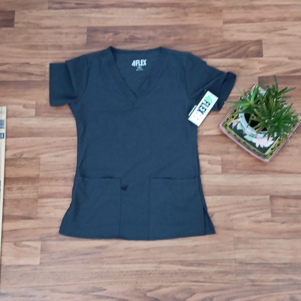 4 FLEX WOMEN'S SIZE EXTRA SMALL PEWTER SCRUB TOP.